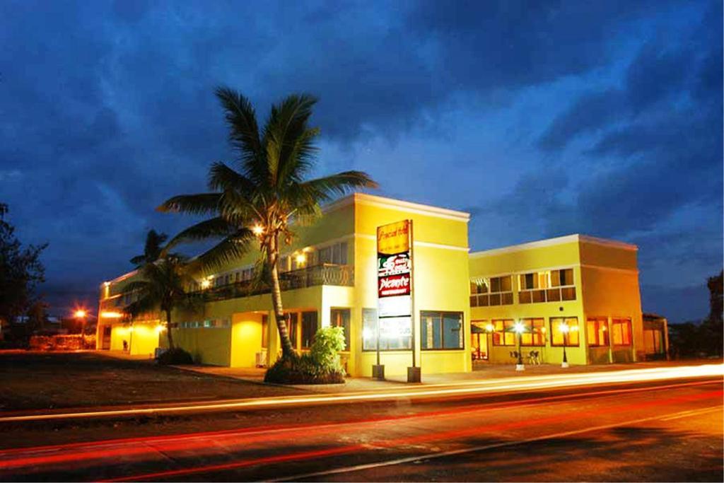 The Pepperland Hotel Legazpi Zewnętrze zdjęcie